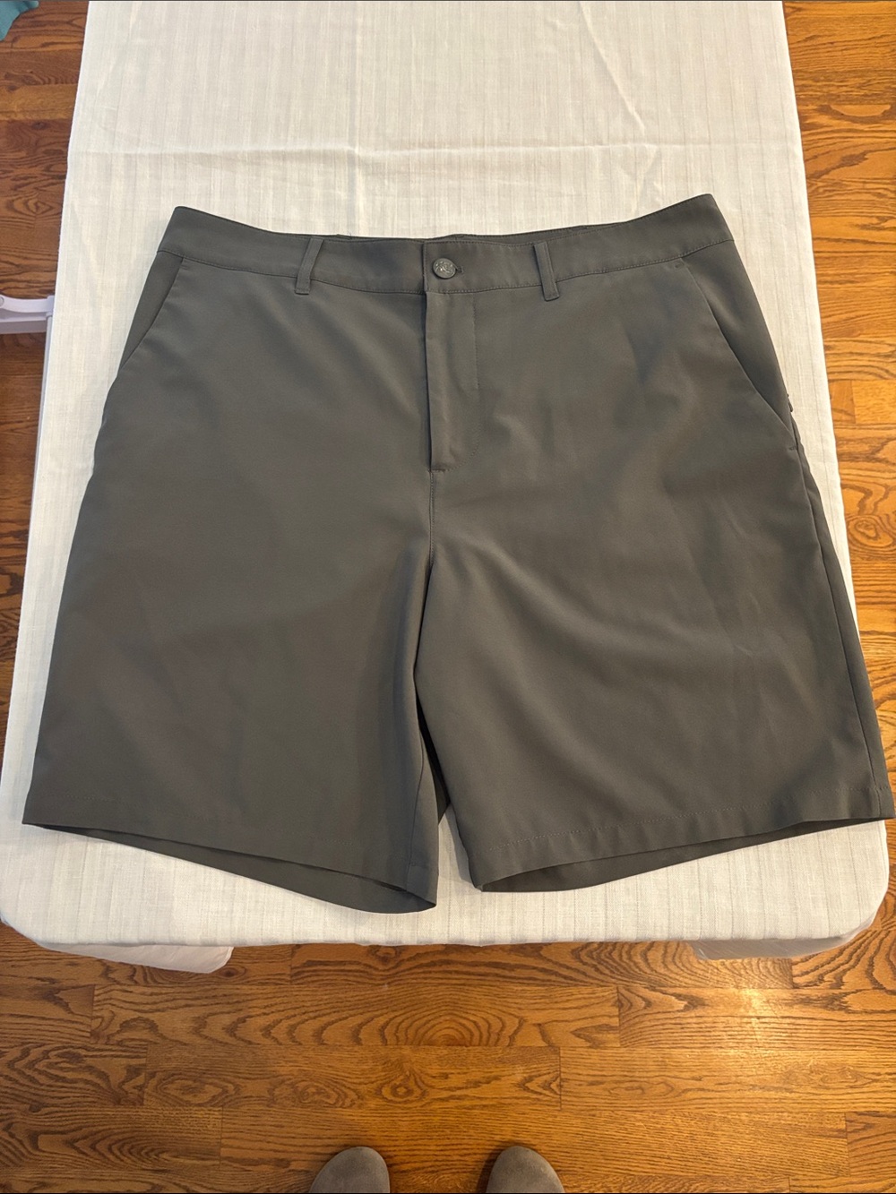 The Normal Brand Men's Hybrid Flat Front Shorts - 34 waist 9” inseam. Gray